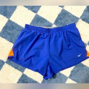 Nike Dri Fit Modern Tempo Embossed Running Shorts Blue Lined  Womens Medium